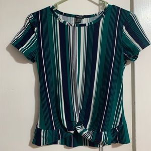 Blue striped rue 21 tshirt
